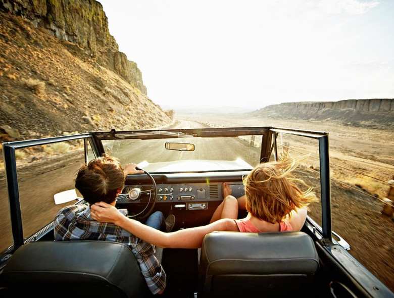 Quando o dinheiro está curto a primeira coisa que as pessoas fazem é economizar. Muitas acabam por cortar viagens e passeios e consequentemente não levam o carro para revisar.
